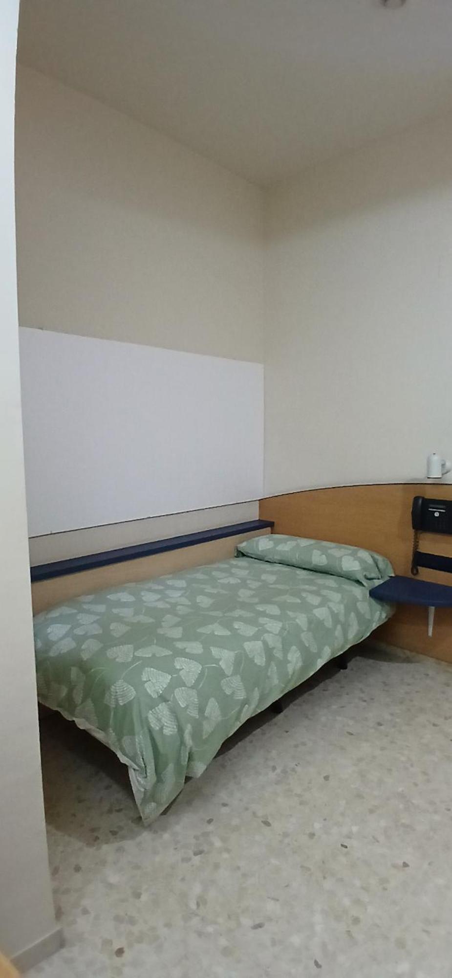 Larru Los Bermejales Residencia Universitaria เซบีญา ภายนอก รูปภาพ