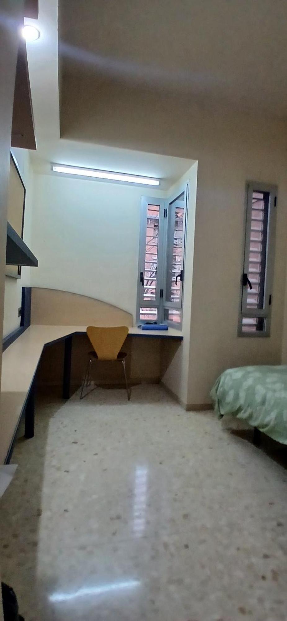 Larru Los Bermejales Residencia Universitaria เซบีญา ภายนอก รูปภาพ