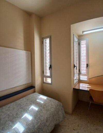 Larru Los Bermejales Residencia Universitaria เซบีญา ภายนอก รูปภาพ